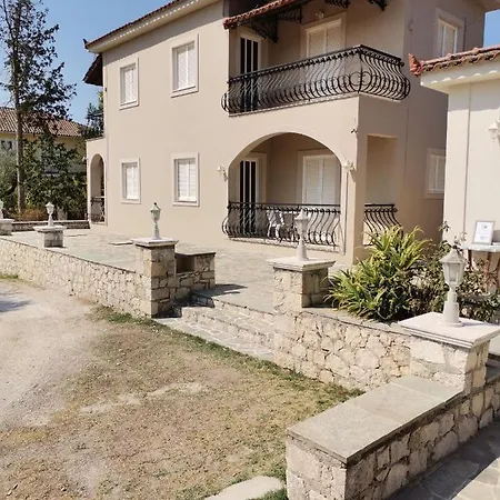 Studio Romantica Laganas